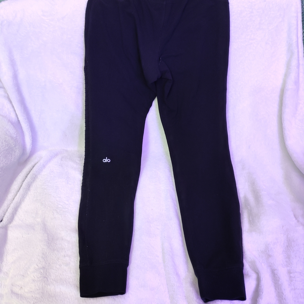 ALO Yoga Women's Black Leggings